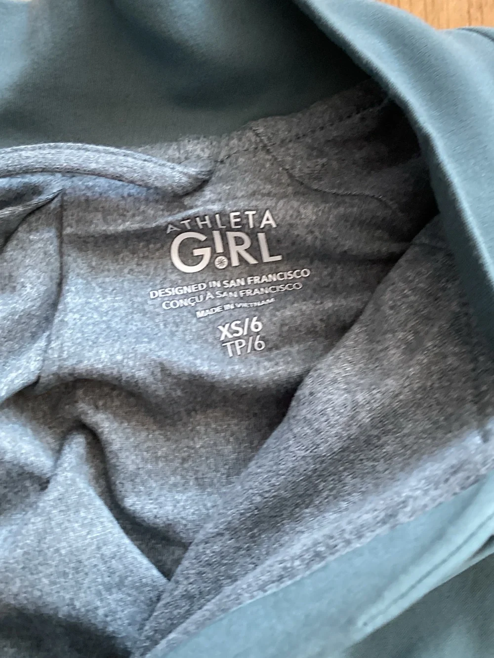 Athleta style elastic cropped